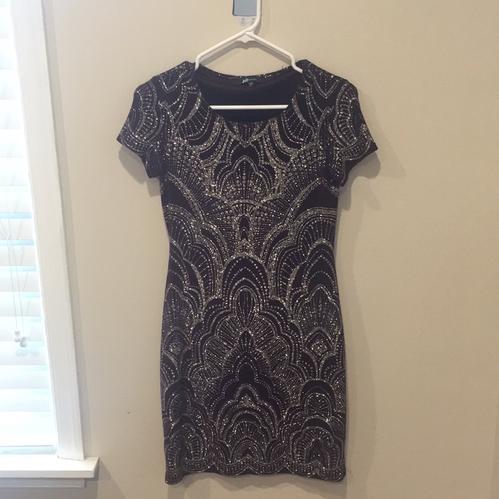 Maroon dress with gold/silver design